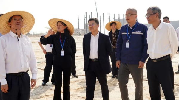 欽州市市長(zhǎng)、自貿(mào)區(qū)欽州港片區(qū)管委主任 王雄昌調(diào)研中偉欽州產(chǎn)業(yè)基地